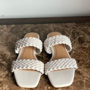 bamboo size 7 sandal
